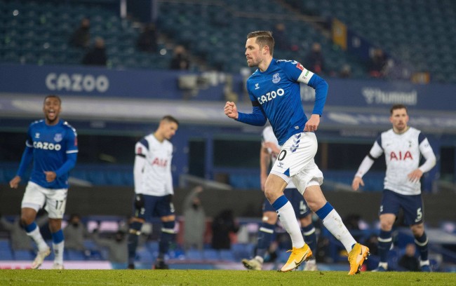 季中超联赛 季中超联赛